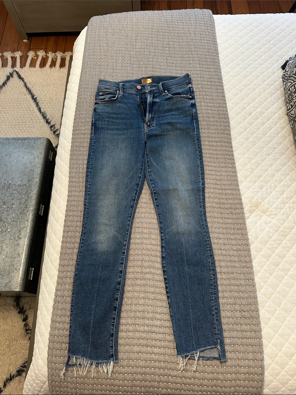 Mother Women’s Blue Raw-Hem Skinny Jeans